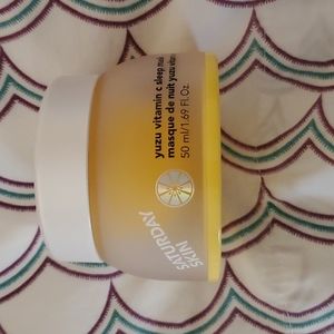 Saturday skin yuzu vitamin c sleep mask